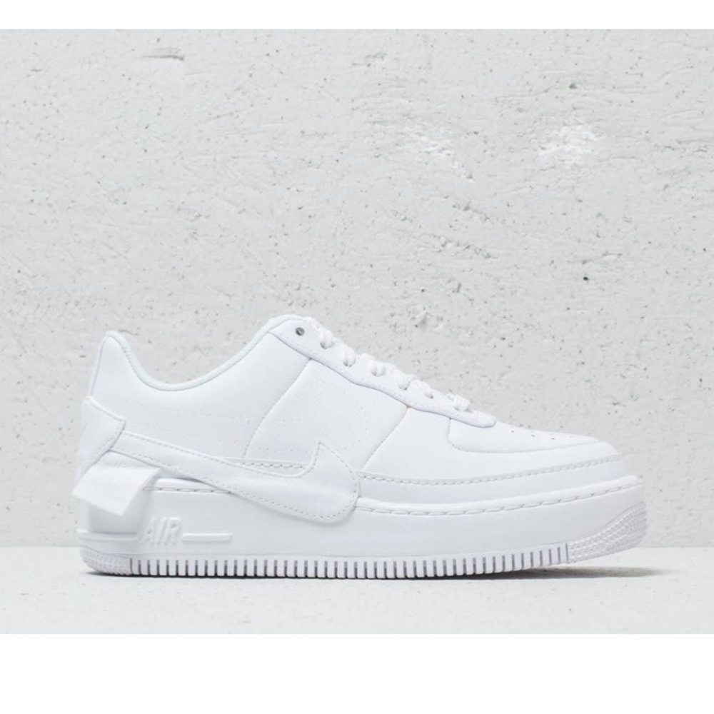 Mike Air Force One Jester All White